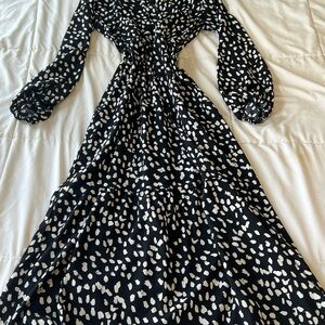 SHEIN Black and White Maxi Dress with Bishop Sleeves